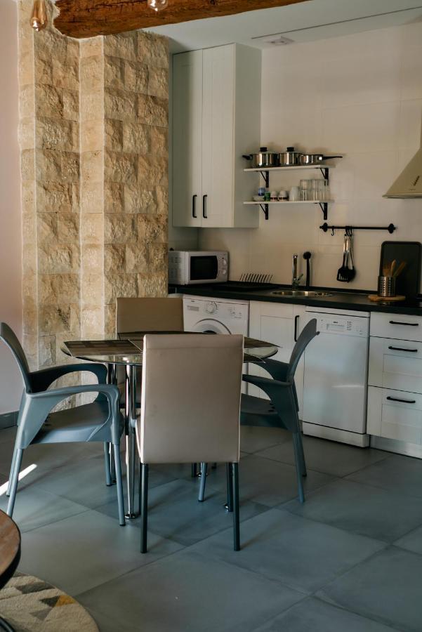 Apartamentos One Teruel Exterior photo