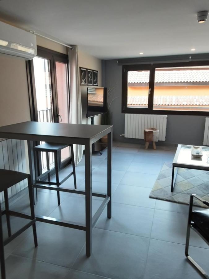 Apartamentos One Teruel Exterior photo